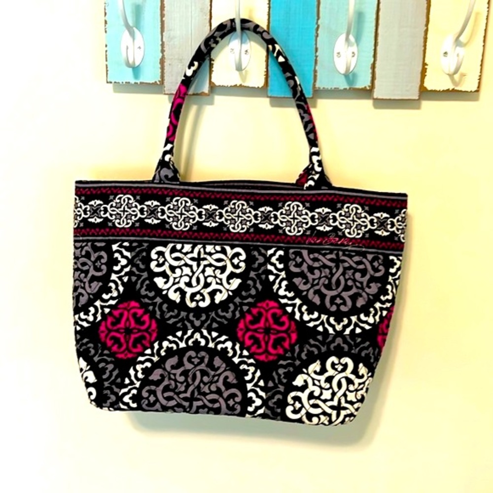 Vera Bradley Women’s Tote Bag / Retired Design - Canterberry Magenta 2013